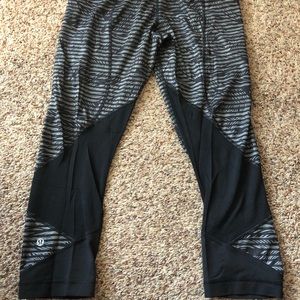 lululemon athletica Pants - Lululemon 7/8 cropped black stripe leggings. lululemon athletica Pants - Lululemon 7/8 cropped black stripe leggings.